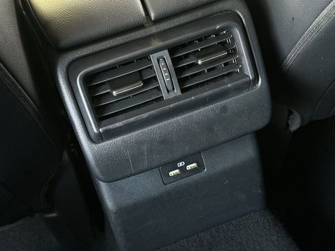 Used 2024 MAZDA CX-50 AWD 2.5 S w/ Preferred Package image 14