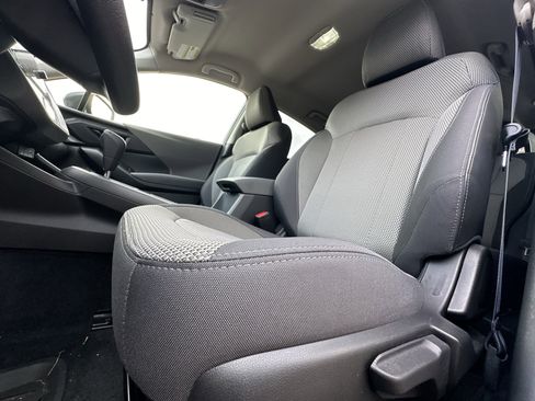 Used 2024 Subaru Crosstrek 2.0i Premium image 32