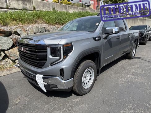 New 2026 GMC Sierra 1500 Pro AWD/4WD image 1
