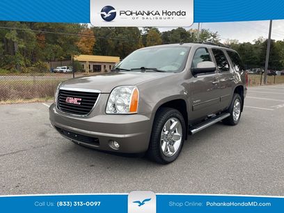 Used 2014 GMC Yukon SLT w/ SLT-2 Equipment Package