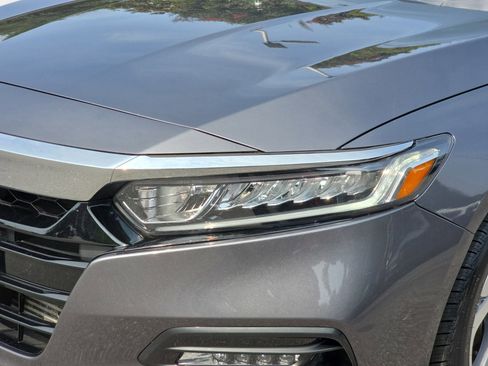 Used 2020 Honda Accord EX image 28