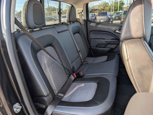 Used 2022 Chevrolet Colorado Z71 image 27