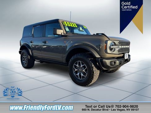 Certified 2025 Ford Bronco Badlands AWD/4WD image 1