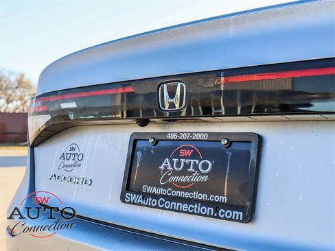 Used 2024 Honda Accord LX image 10