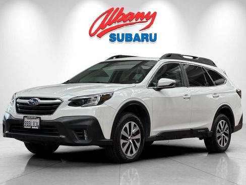 Used 2022 Subaru Outback Premium AWD/4WD image 9