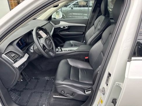 Used 2024 Volvo XC90 B5 Core w/ Climate Package AWD/4WD image 20