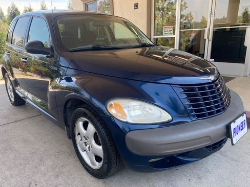 Used 2002 Chrysler PT Cruiser Touring FWD image 8