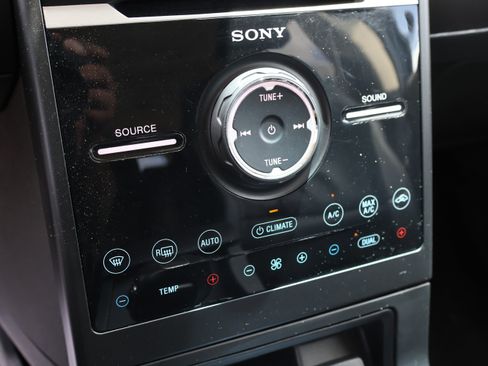 Used 2018 Ford Flex Limited AWD/4WD image 22