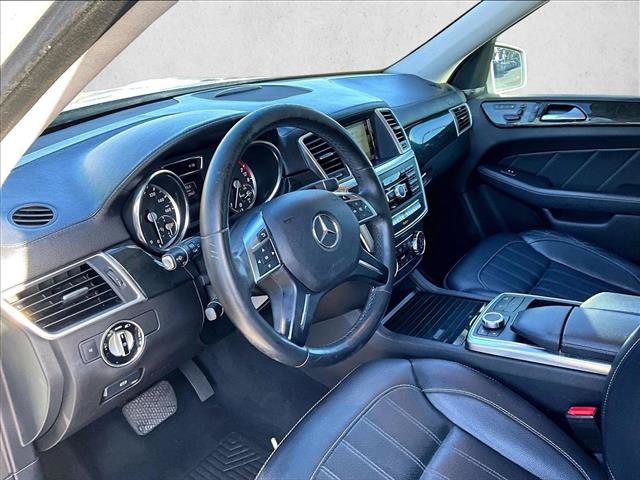 Used 2015 Mercedes-Benz GL 450 4MATIC image 13