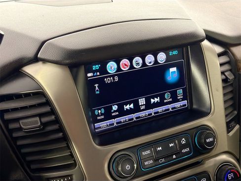 Used 2018 GMC Yukon XL Denali image 15