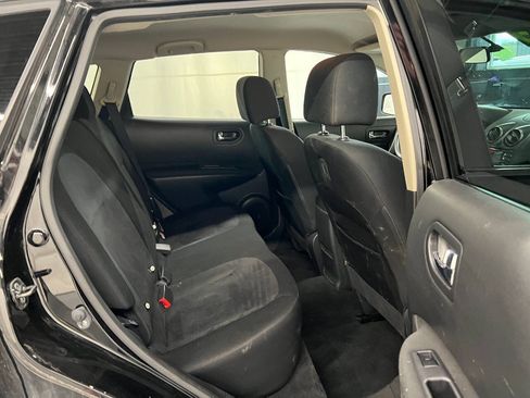 Used 2013 Nissan Rogue S w/ Special Edition Pkg AWD/4WD image 10
