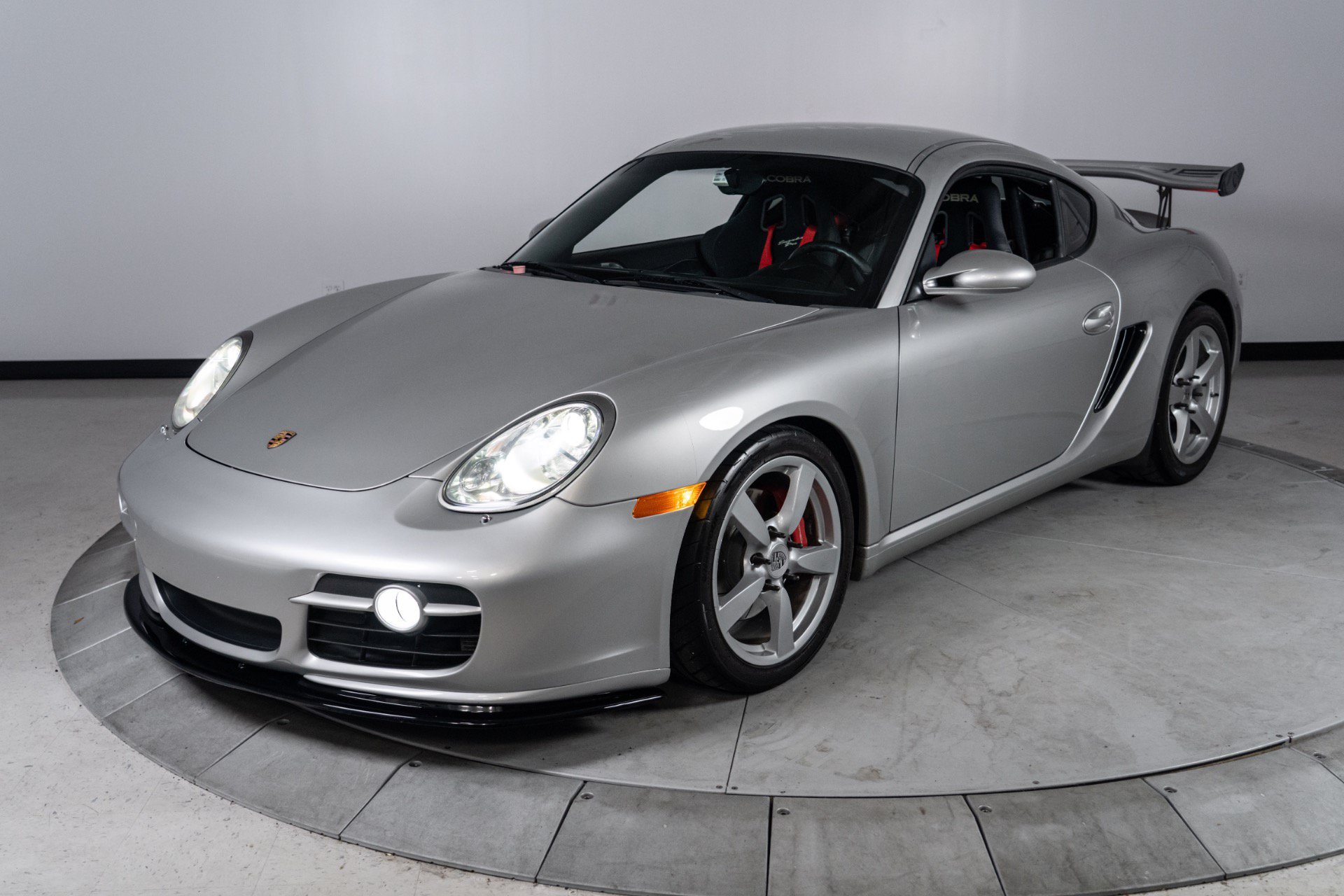 Used 2006 Porsche Cayman S RWD image 2