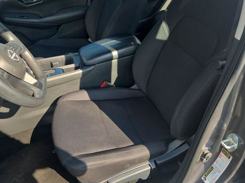 Used 2024 Nissan Sentra S FWD image 5