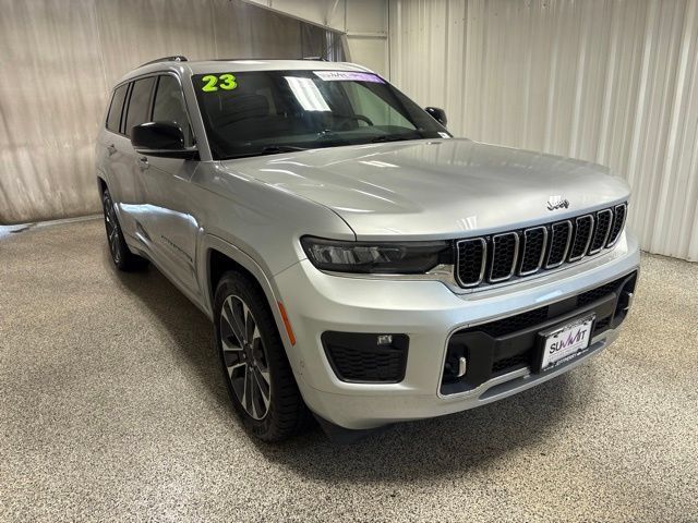 Used 2023 Jeep Grand Cherokee L Overland AWD/4WD image 2