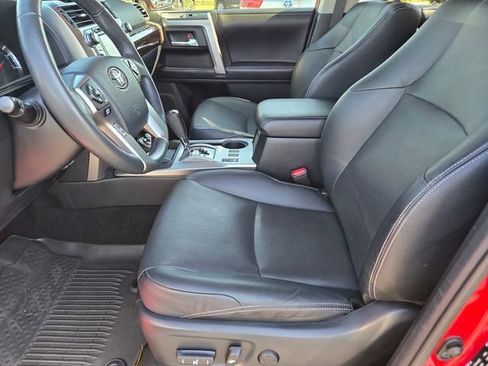Certified 2018 Toyota 4Runner Limited AWD/4WD image 18