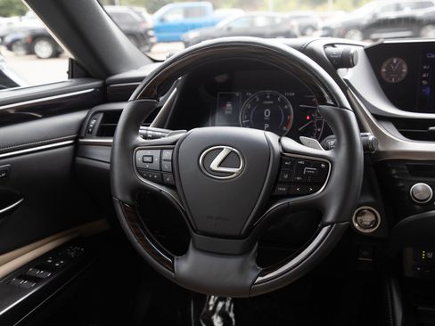 Used 2021 Lexus ES 250 w/ Premium Package AWD/4WD image 15