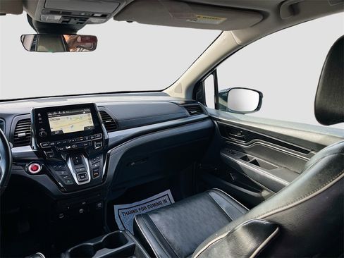 Used 2022 Honda Odyssey Elite image 25