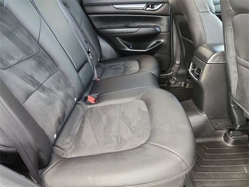 Used 2017 MAZDA CX-5 Touring w/ Preferred Equipment Package image 27