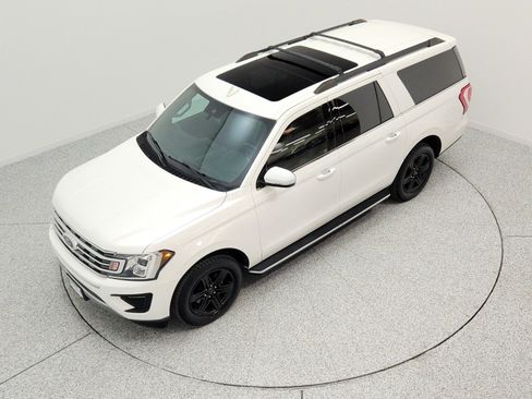 Used 2020 Ford Expedition Max XLT w/ Equipment Group 202A RWD image 23