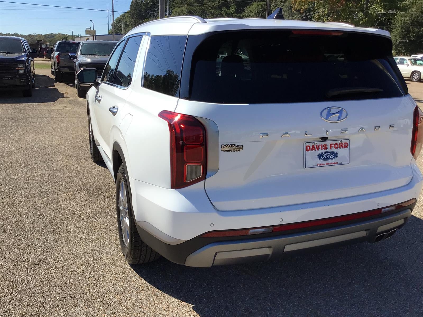 Used 2025 Hyundai Palisade SEL FWD image 13