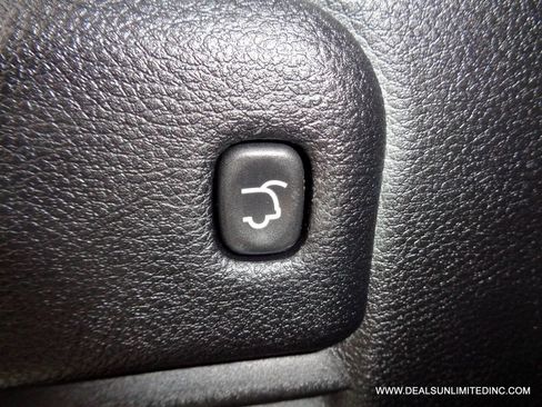 Used 2014 Jeep Grand Cherokee Limited image 23