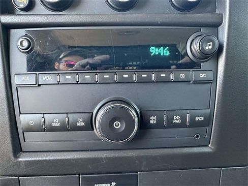 Used 2023 GMC Savana 2500 w/ Driver Convenience Package image 38