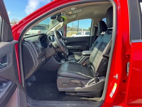 Used 2016 GMC Canyon SLE w/ All Terrain Package image 18