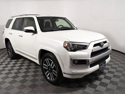 Used 2016 Toyota 4Runner Limited image 8