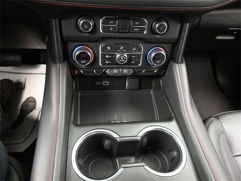 Used 2024 Chevrolet Tahoe RST w/ Luxury Package image 11