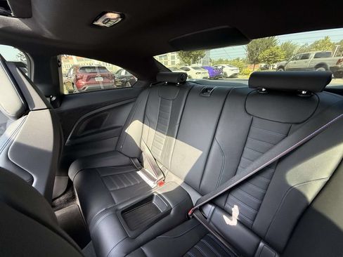 Used 2026 BMW M2 w/ Lighting Package RWD image 17
