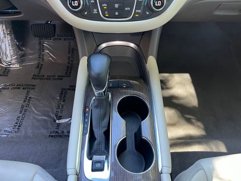 Used 2024 Chevrolet Malibu LT image 41