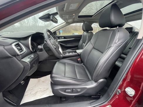 Used 2020 Nissan Maxima 3.5 SL w/ Floor Mat Group image 23