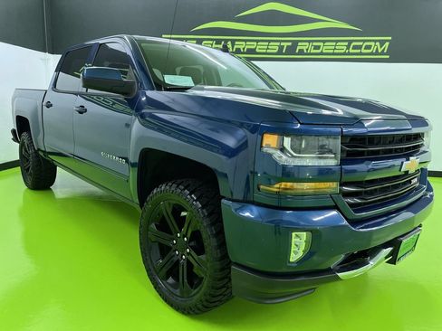 Used 2018 Chevrolet Silverado 1500 LT w/ All Star Edition AWD/4WD image 2