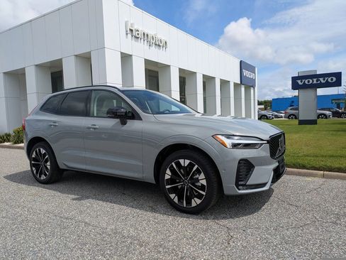New 2026 Volvo XC60 B5 Ultra w/ Protection Package Premier AWD/4WD image 2