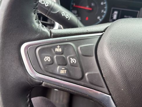 Used 2018 Chevrolet Equinox LT image 27