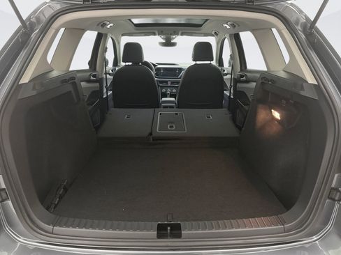 Used 2023 Volkswagen Taos SE w/ Panoramic Sunroof Package image 22