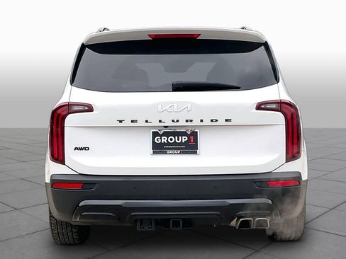Used 2022 Kia Telluride SX w/ SX Prestige Package AWD/4WD image 5