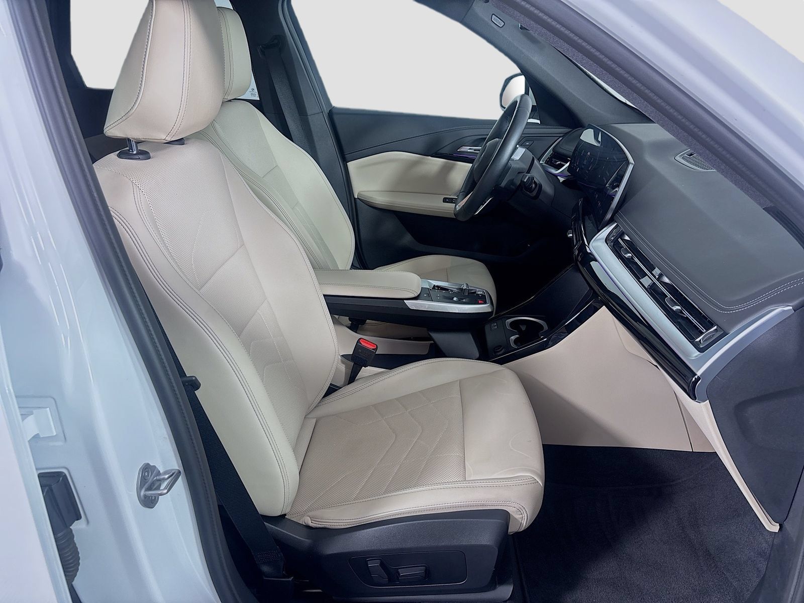 Used 2025 BMW X1 xDrive28i AWD/4WD image 28