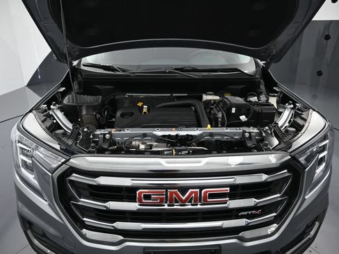 Used 2023 GMC Terrain AT4 AWD/4WD image 27