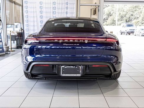 Used 2021 Porsche Taycan 4S w/ Premium Package image 15