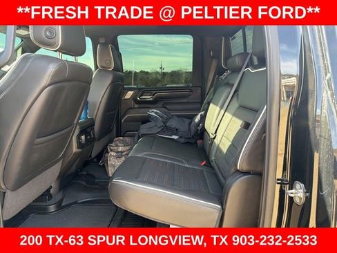 Used 2024 GMC Sierra 2500 AT4X image 11