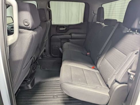 Used 2026 Chevrolet Silverado 1500 Custom RWD image 9