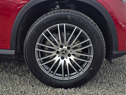 New 2026 Mercedes-Benz GLC 300 4MATIC image 9