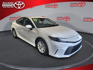 Certified 2025 Toyota Camry LE video 1