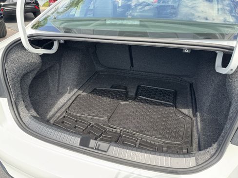 Used 2025 Volkswagen Jetta SE w/ Sunroof Package FWD image 35