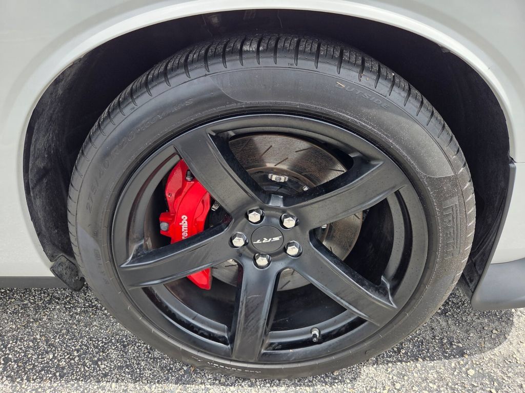 Used 2018 Dodge Challenger SRT RWD image 18
