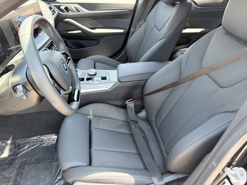 Used 2025 BMW i4 eDrive40 w/ Premium Package RWD image 21