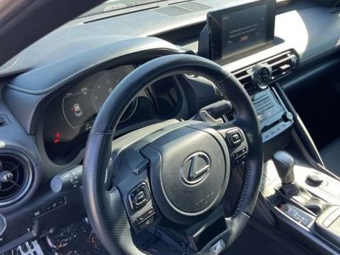 Used 2024 Lexus IS 350 F Sport RWD image 13