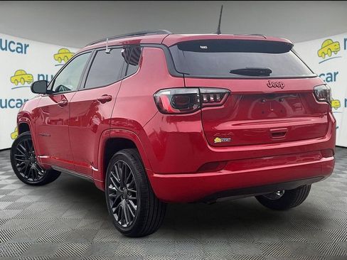Used 2023 Jeep Compass Limited AWD/4WD image 4