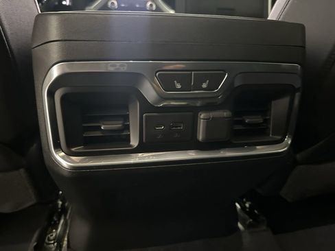 Used 2020 GMC Sierra 1500 SLT w/ SLT Premium Plus Package AWD/4WD image 25